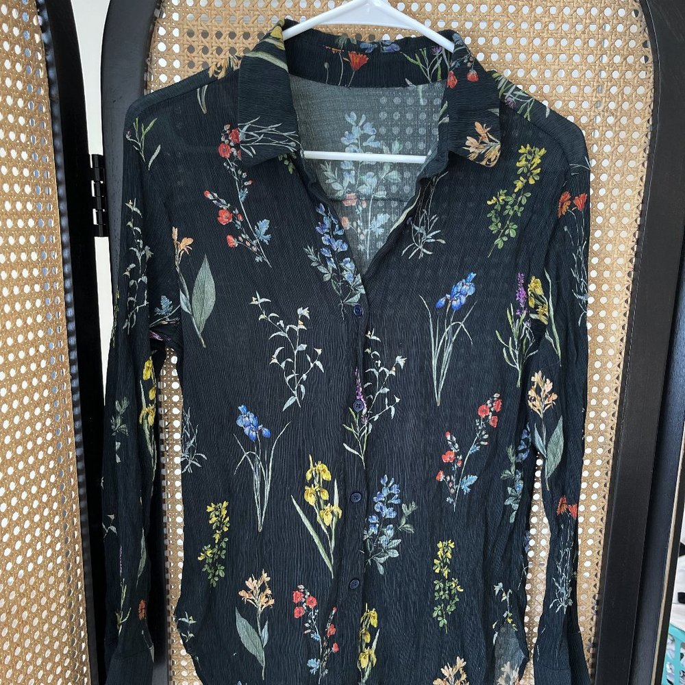 Flower long sleeve shirt